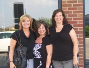 Peggy, Margo and I. Wonderful friends. 421700_3191241060482_1204392913_n